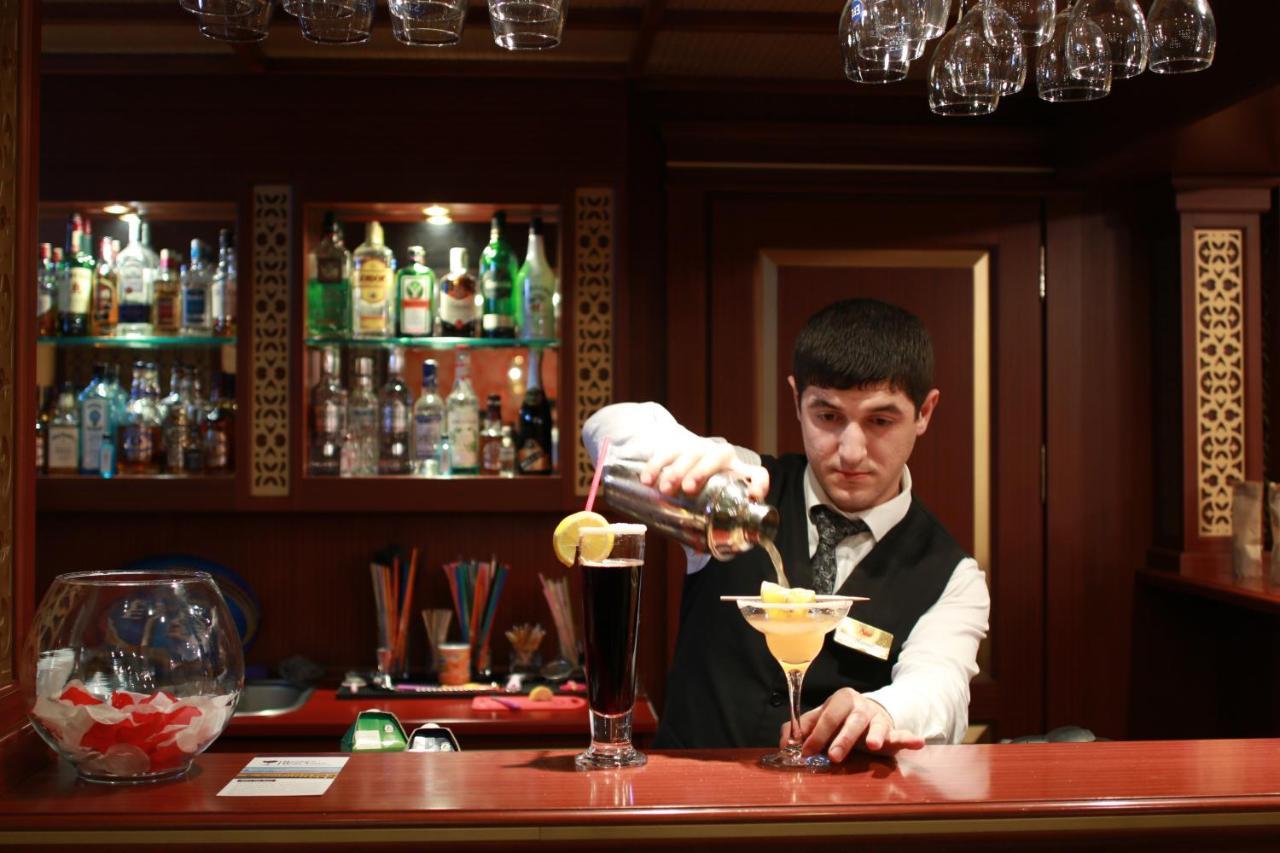 New Baku Hotel Bagian luar foto